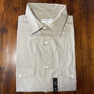 BR Casual Two-Pocket Dress Shirt